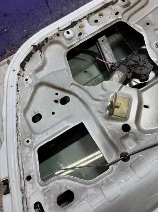  Стекло двери передней правой Renault Logan 1 Арт 94985549, вид 2