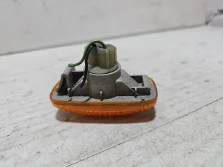 236522 Повторитель передний правый Nissan Primera 11 Арт 24196, вид 3