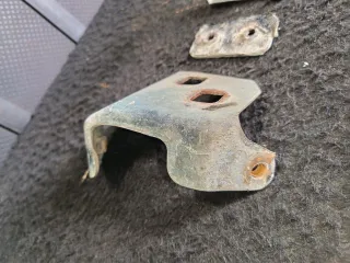  Кронштейн крепления бампера переднего Audi 100 C4 Арт 94987393, вид 2