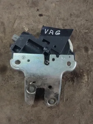 4F5827505D Замок крышки багажника Volkswagen Jetta 5 Арт MT29096554, вид 2
