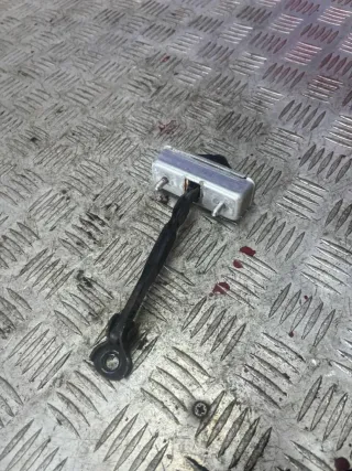  Ограничитель открывания двери передней Mazda CX-5 1 Арт 94815115, вид 1