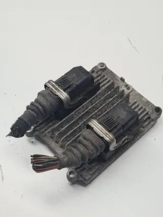G01001, 09391253,12202143 Блок управления двигателем Opel Zafira A 2.2л Арт 17444, вид 1