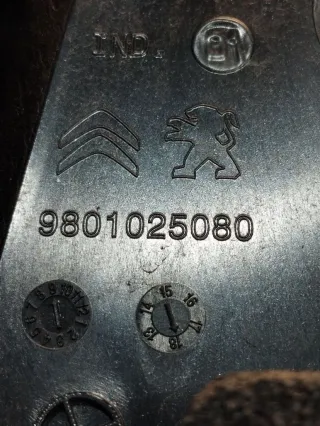 9801025080 Молдинг (накладка) двери задней правой Peugeot 308 2 Арт 95722414, вид 4