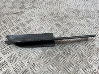 7054635 Заглушка (решетка) в бампер передний BMW 3 E46 Арт 58409, вид 1