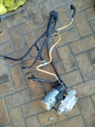 1332247411 Топливный теплообменник (подогреватель топлива) BMW 5 E39 Арт 95725093, вид 3