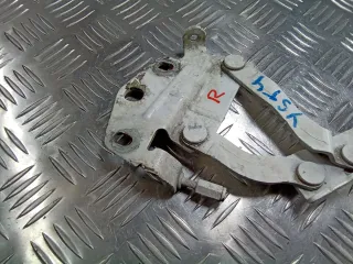3C0823302E Петля капота правая Volkswagen Passat B6 Арт 95726587, вид 3