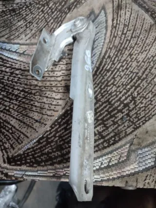  Петля капота правая Audi A6 C5 (S6,RS6) Арт 006462, вид 1