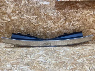 4L0864483D Накладка внутренняя на заднюю панель кузова Audi Q7 4L Арт 39369634, вид 1