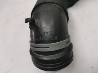 3C0129654AH Патрубок воздушного фильтра Volkswagen Passat B7 Арт 3902-57438091, вид 1