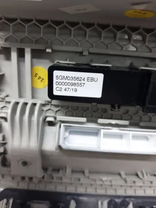 5GM035624 Фонарь салона (плафон) Volkswagen Transporter T6 Арт 3905-15296241, вид 4
