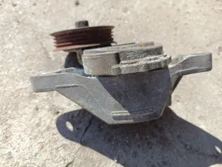 31170RBJ003 Натяжитель ремня генератора Honda Insight 2 Арт 95733237, вид 2