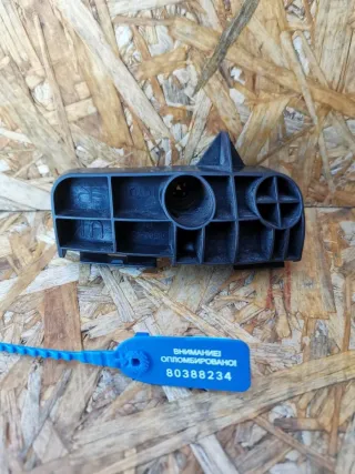 5256202040 Кронштейн крепления бампера заднего Toyota Auris 1 Арт 95751594, вид 1
