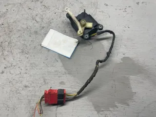 0132801022,4A0820511B Моторчик заслонки печки Audi 100 C4 Арт 95752075, вид 1