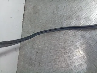  Уплотнитель капота Volkswagen Passat CC Арт 95752708, вид 8