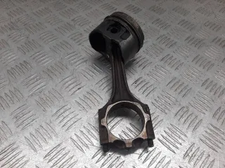 027B Поршень Volkswagen Passat B5 Арт 1105445, вид 1