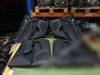  Обшивка двери передней левой (дверная карта) Porsche Macan restailing Арт 158240076, вид 1