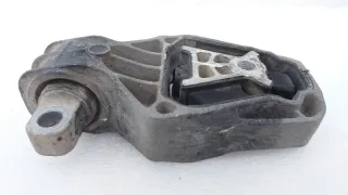 A2462401209 Опора двигателя Mercedes CLA c117 Арт SZ66146, вид 4