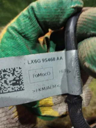LX6G9S468 Патрубок (трубопровод, шланг) Ford Escape 4 Арт 95775178, вид 3