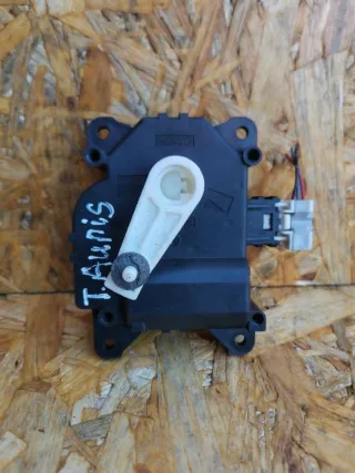 MF113800281 Моторчик заслонки печки Toyota Auris 1 Арт 95776052, вид 2