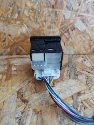 183575, 769747A Джойстик регулировки зеркал Toyota Avensis VERSO Арт 95776413, вид 4