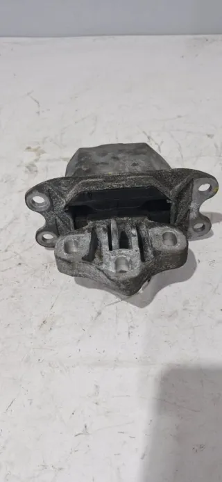 22316853449,6853449 Подушка крепления кпп BMW 2 F45/F46 Арт 017773, вид 2