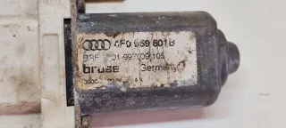 4F0959801B Моторчик стеклоподъемника передний левый Audi A6 C6 (S6,RS6) Арт 17626, вид 6