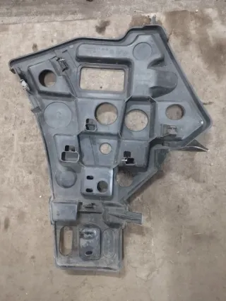 9686181480 Кронштейн крепления бампера переднего Peugeot 5008 Арт MT29096630, вид 2