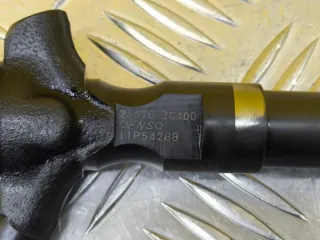 2367030400 Форсунка топливная Toyota Hilux 7 Арт 215776, вид 3