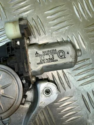 MN182366, MN182354 Стеклоподъемник электр. передний правый Mitsubishi L200 4 Арт 215929, вид 3