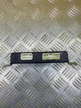 8922242030 Блок управления крышкой багажника Toyota Rav 4 4 Арт 216015, вид 3