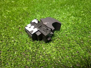 5G0959855M Кнопка стеклоподъемника заднего левого Volkswagen Jetta 7 Арт 95777443, вид 4
