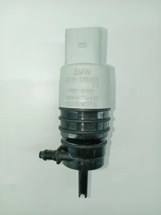 67127298309 Насос (моторчик) омывателя стекла BMW X1 E84 (в наличии) Арт 012926