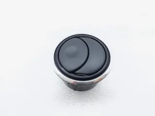 6871000Q0B, 687607264R Дефлектор воздушный Nissan Terrano 3 Арт ST261678, вид 1