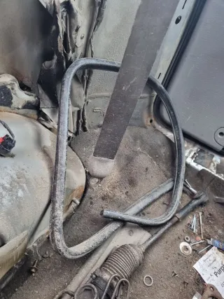  Уплотнитель багажника Dodge Caravan 4 Арт DO-159, вид 2
