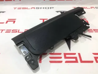 1077826-00-D,1083350-00-E,1143753-00-A Подушка безопасности коленная Tesla model 3 Арт 99477610, вид 1