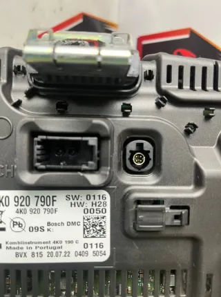 4K0920790F Щиток приборов (приборная панель) Audi RS Q8 Арт 42667, вид 6
