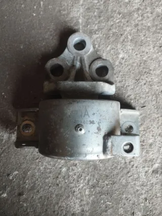 13234038 Подушка двигателя Opel Corsa D Арт MT29096663, вид 1
