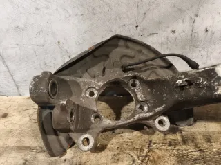 4B3407242H Кулак поворотный передний правый Audi A6 C5 (S6,RS6) Арт 95791189, вид 2