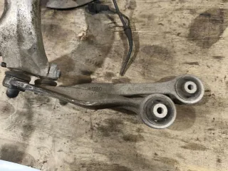 4B3407242H Кулак поворотный передний правый Audi A6 C5 (S6,RS6) Арт 95791189, вид 7