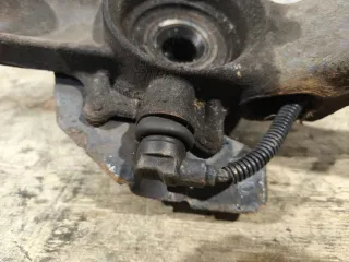 8D0407257 Кулак поворотный передний правый Volkswagen Passat B5 Арт 95791437, вид 7