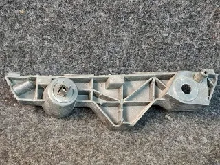  кронштейн крепления бампера переднего Mazda CX-7 Арт 320373, вид 3