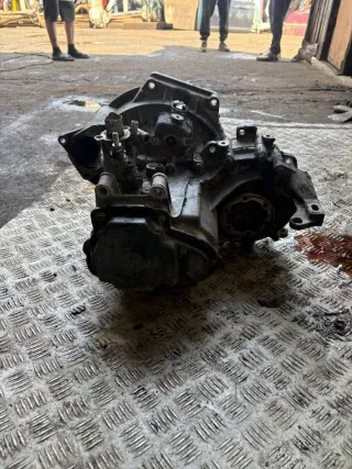 CEW КПП (Коробка передач механическая) Volkswagen Passat B3 Арт 95791679, вид 3
