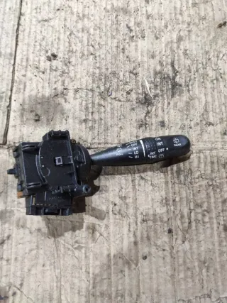  Переключатель подрулевой (стрекоза) Toyota Corolla E120 Арт 95794634, вид 1