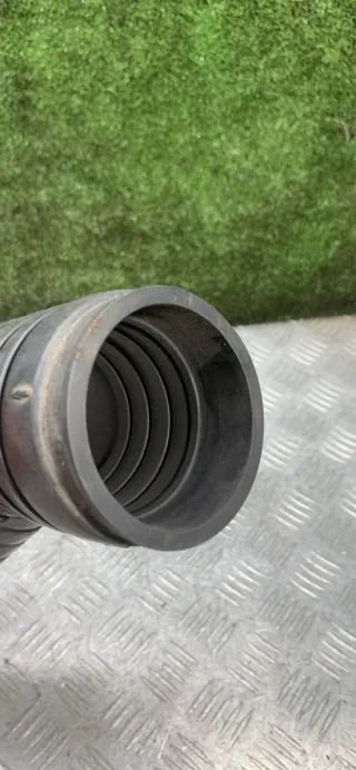  Патрубок воздушного фильтра Volkswagen Passat B3 Арт 98430, вид 4