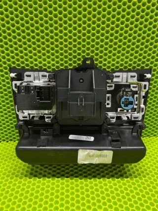  Кнопка стеклоподъемника Jeep Wrangler JK restailing Арт 3906-05824754, вид 1