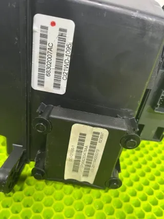 68302007AC,68283473AC,68302006AB Аудиосистема (комплект) Jeep Wrangler JK restailing Арт 3906-84257215, вид 2