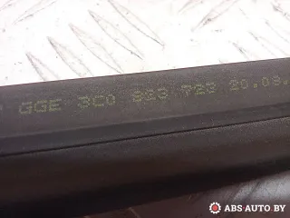 3C0823723 уплотнитель капота Volkswagen Passat B6 Арт A28377, вид 4