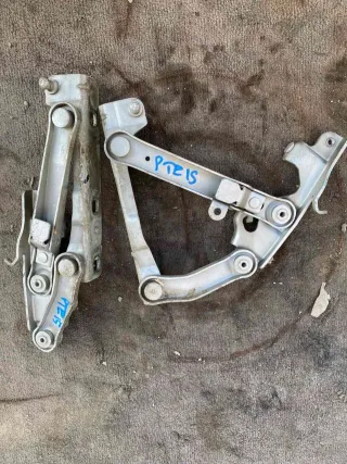  Петля капота Mercedes E W211 Арт 95806593