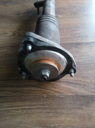  Стойка амортизатора задняя BMW X5 E70 Арт 495818058
