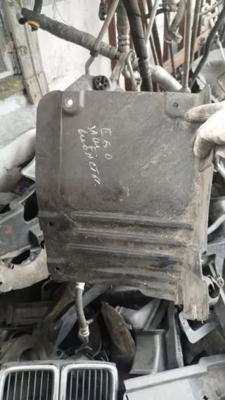 5171705053818 Защита арок задняя правая (подкрылок) BMW 5 E60/E61 Арт 95818111, вид 3
